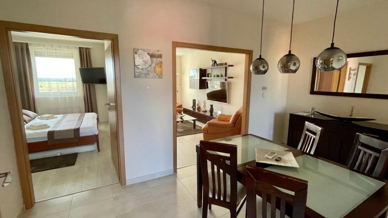 Chance Apartman Buekfuerdo Bagian luar foto