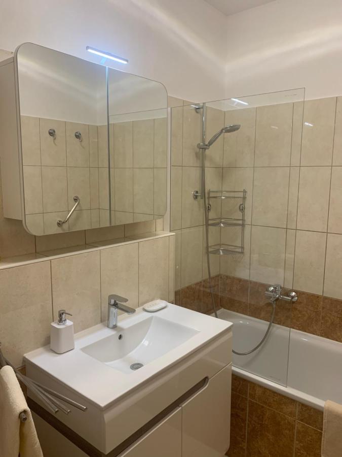 Chance Apartman Buekfuerdo Bagian luar foto