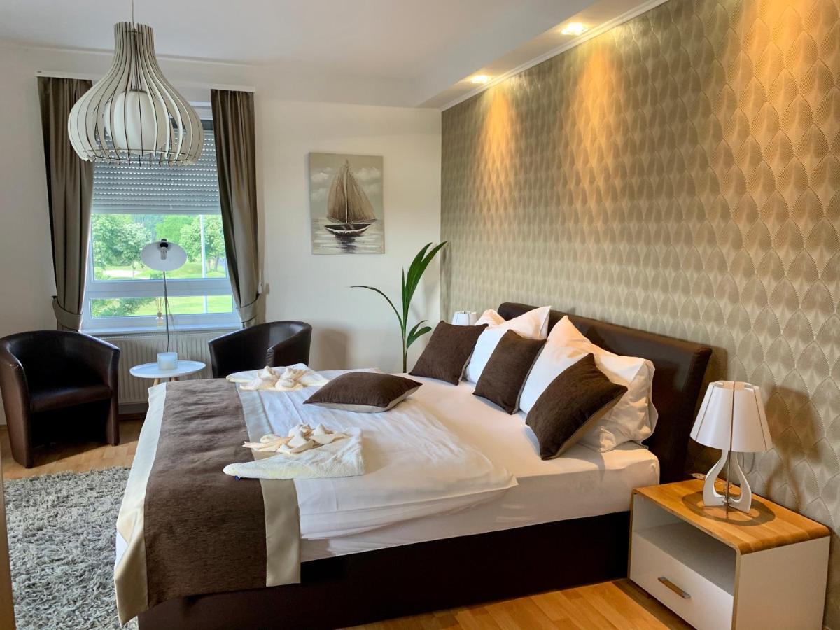 Chance Apartman Buekfuerdo Bagian luar foto